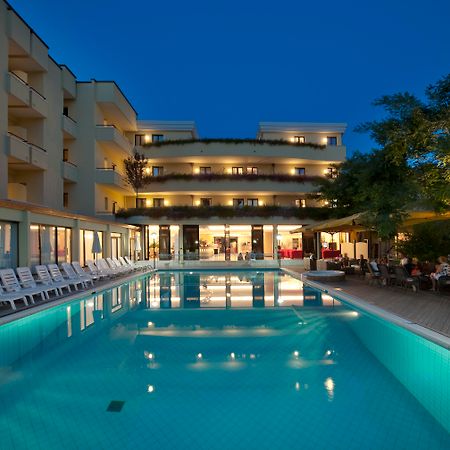 Park Hotel Kursaal Misano Adriatico Luaran gambar