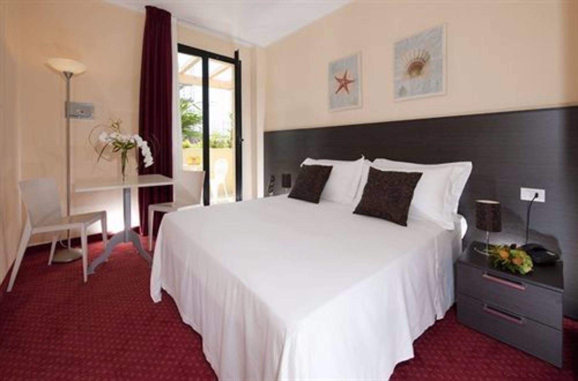 Park Hotel Kursaal Misano Adriatico Luaran gambar