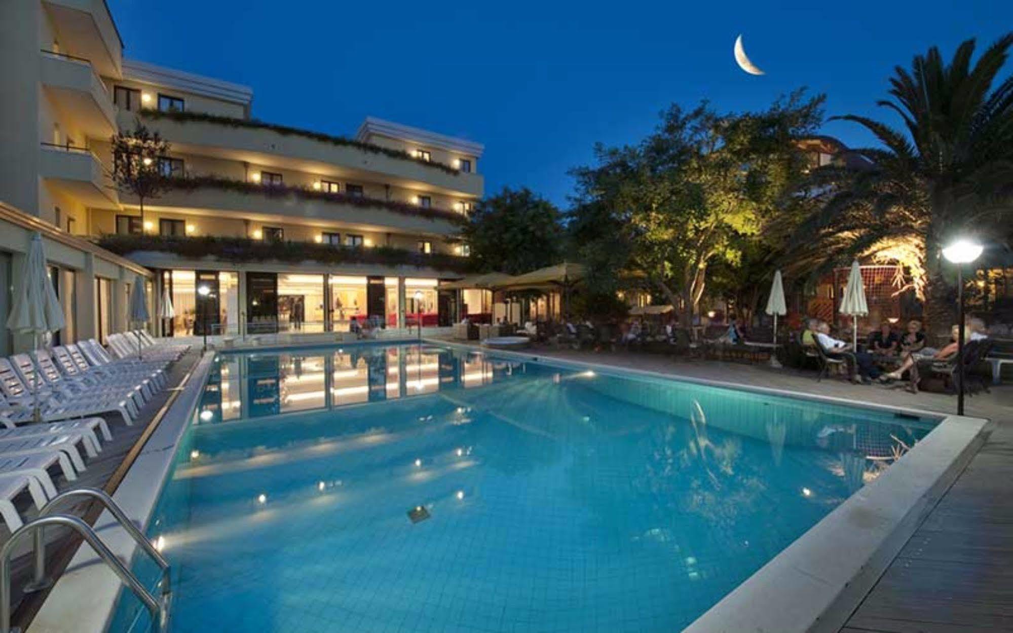 Park Hotel Kursaal Misano Adriatico Luaran gambar